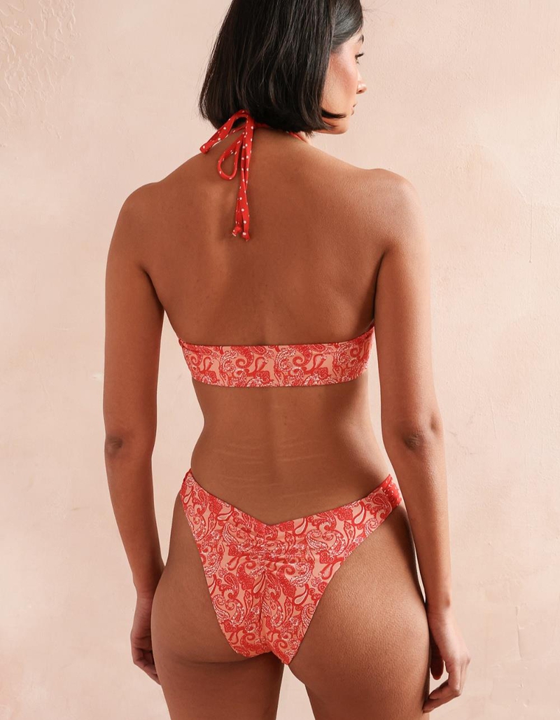 DIPPIN' DAISY'S Le Plage Triangle Bikini Top image number 2