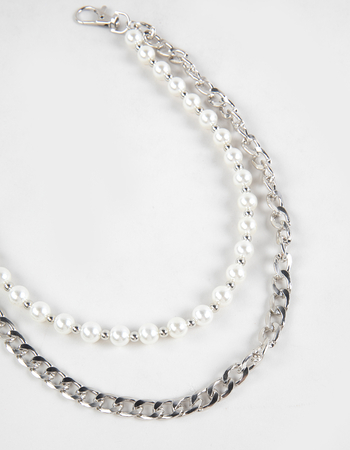 RSQ Pearled Wallet Chain Alternative Image