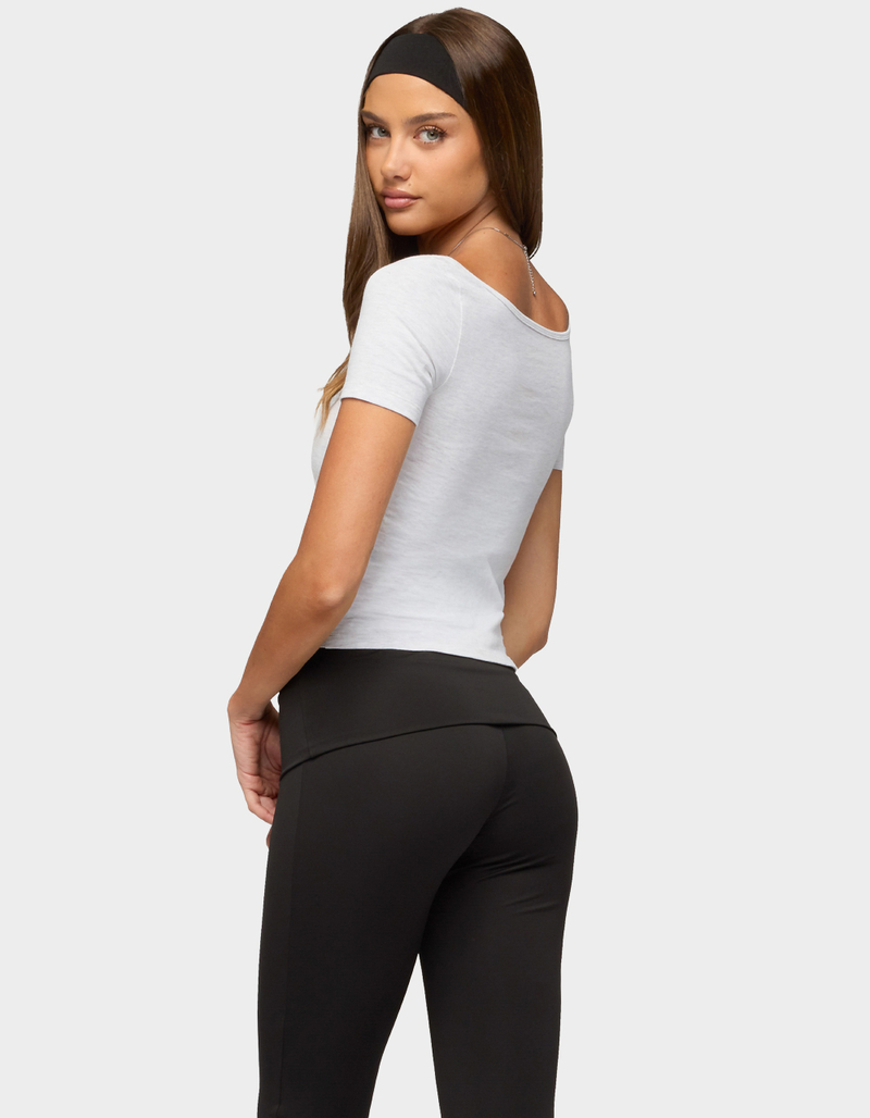 EDIKTED Loly Scoop Neck Tee image number 2