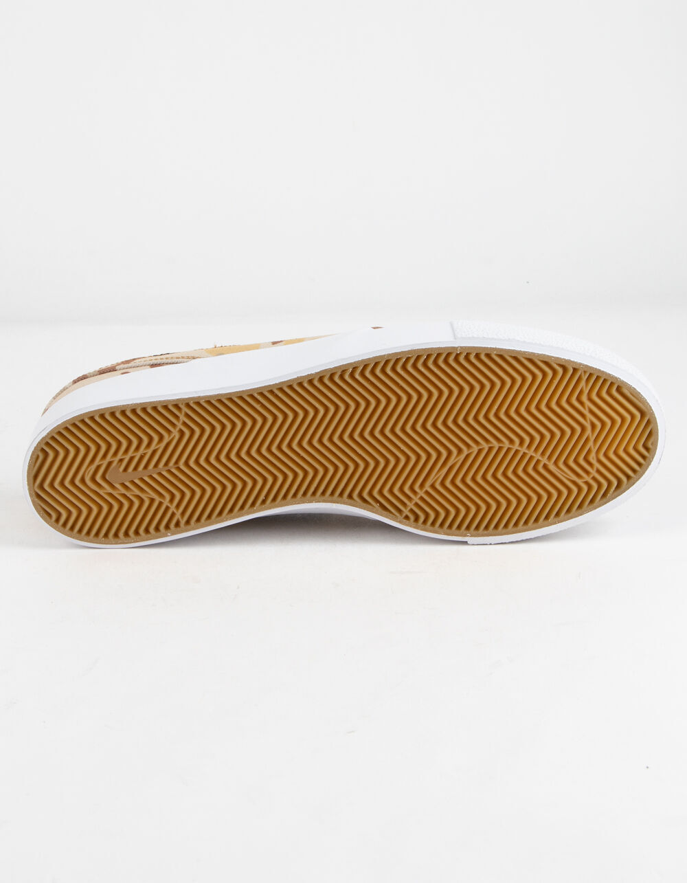 nike sb beige shoes