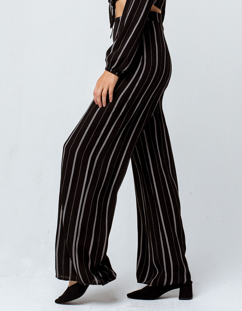 SKY AND SPARROW Stripe Button Tie Front Womens Crop Top And Pants Set image number 3