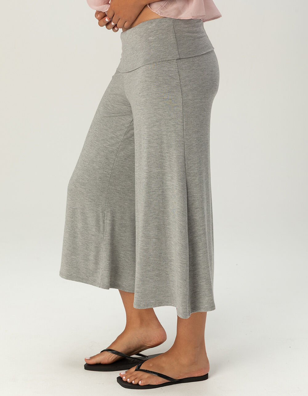 FULL TILT Womens Low Rise Gaucho Pants - HEATHER GRAY | Tillys