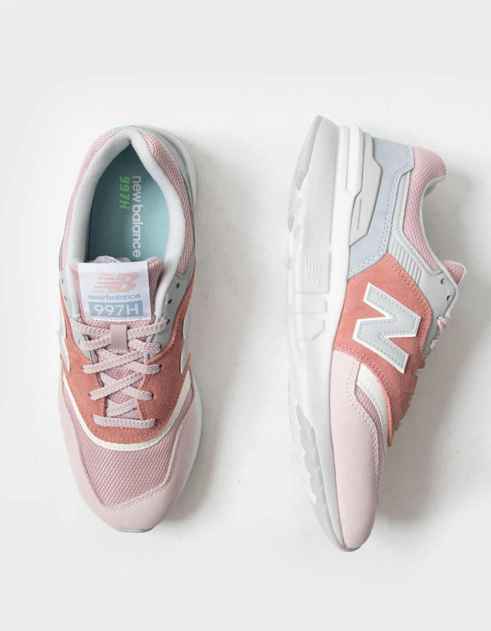 NEW BALANCE 997H Womens Shoes - PURCO 