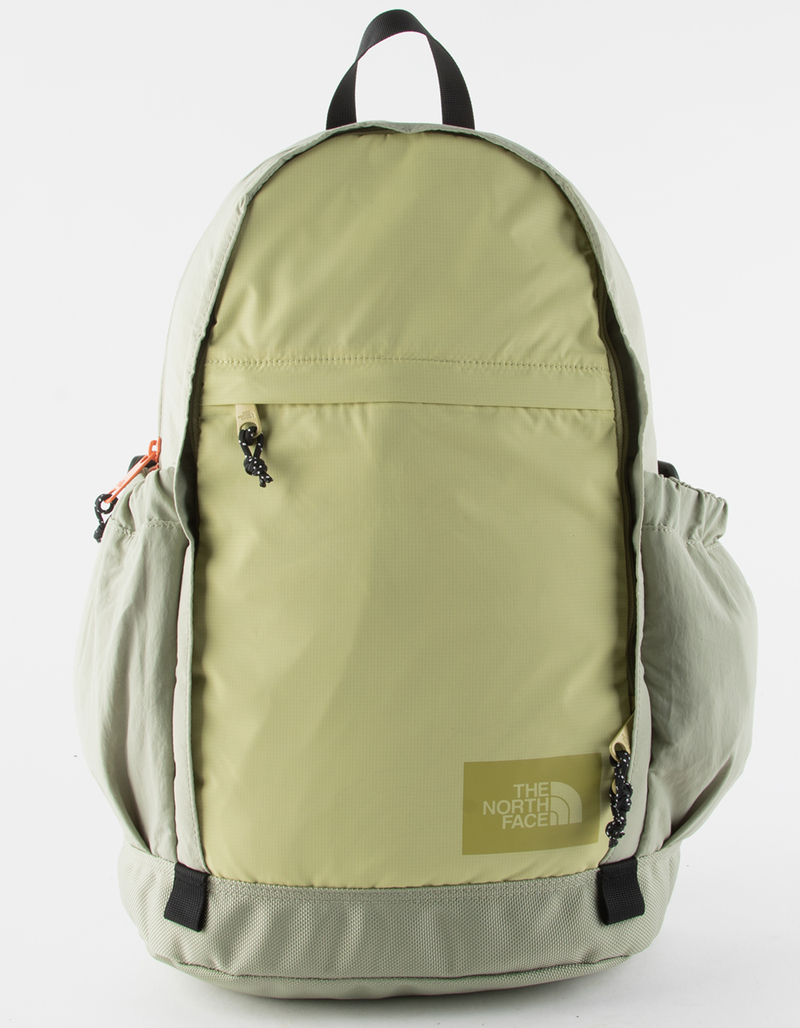 THE NORTH FACE Mountain Daypack Backpack image number 0