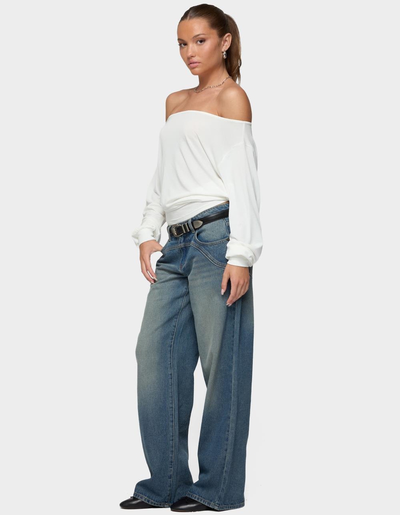 EDIKTED Nannie Off Shoulder Oversized Top image number 3