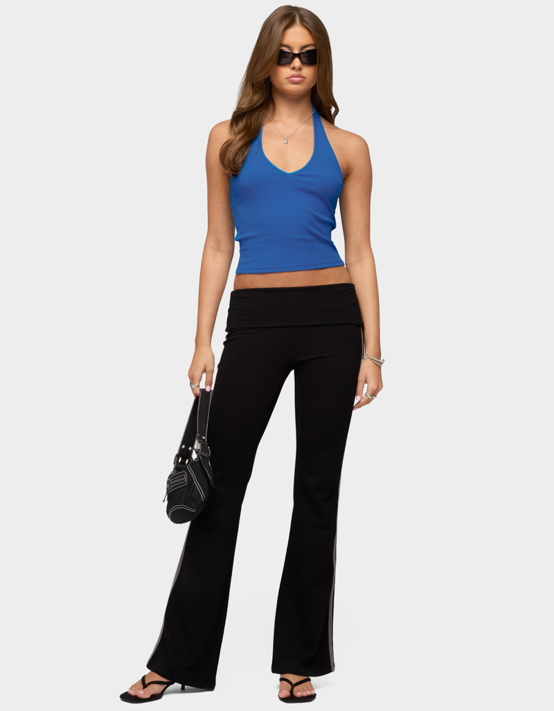 EDIKTED Vespera V-Neck Halter Top image number 4