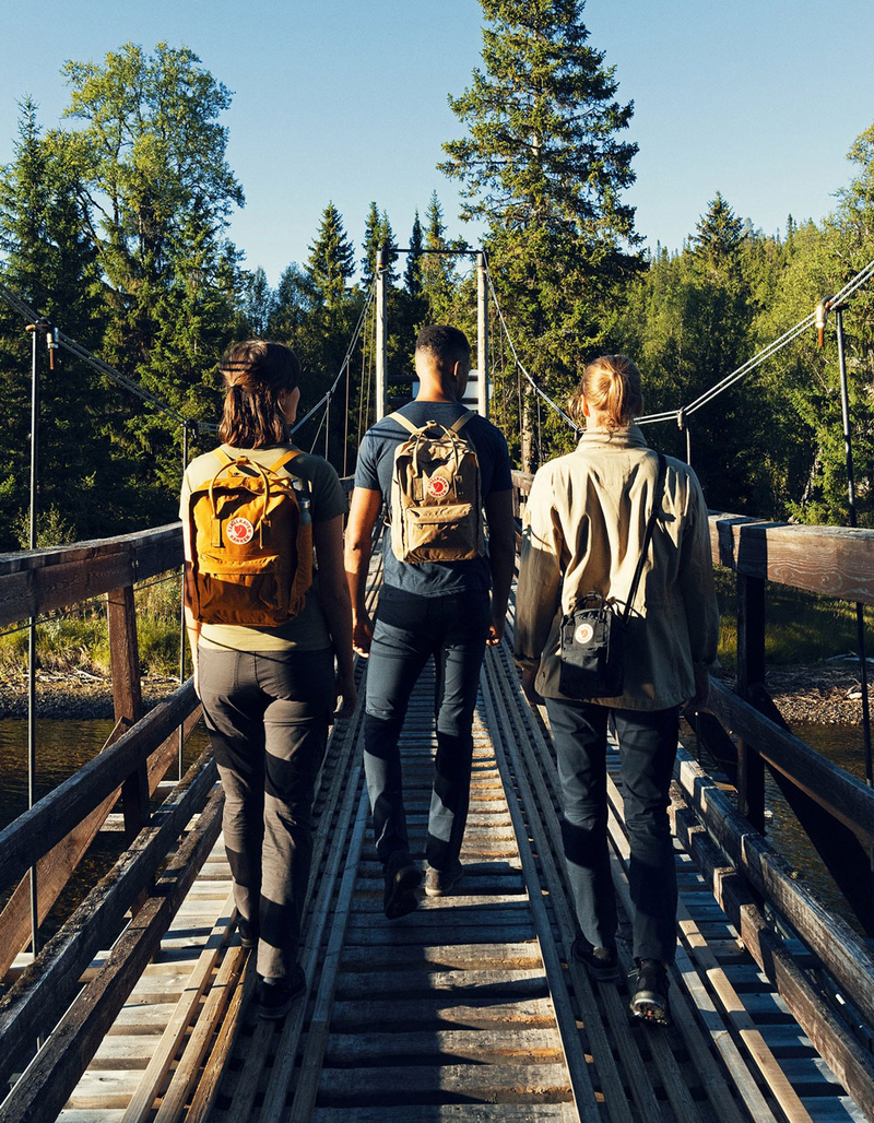 FJALLRAVEN Kånken Sling Crossbody Bag image number 8