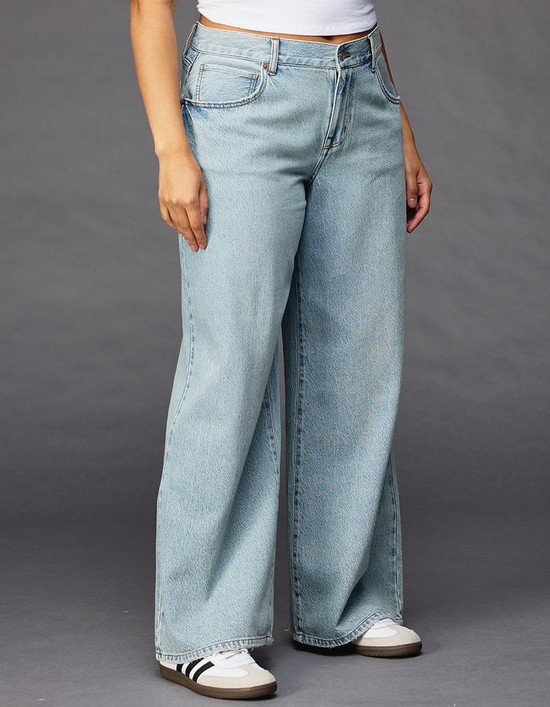 RSQ Womens Mid Rise Wide Leg Jeans image number 6
