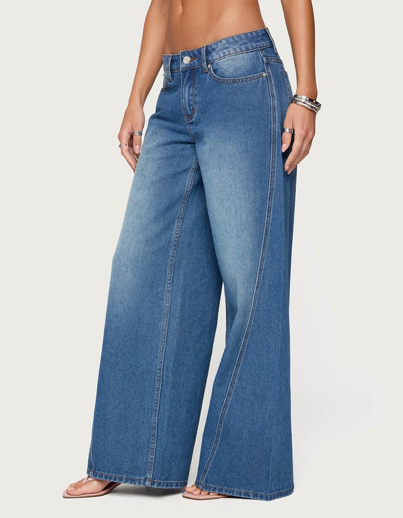 EDIKTED Linden Low Rise Baggy Jeans image number 3