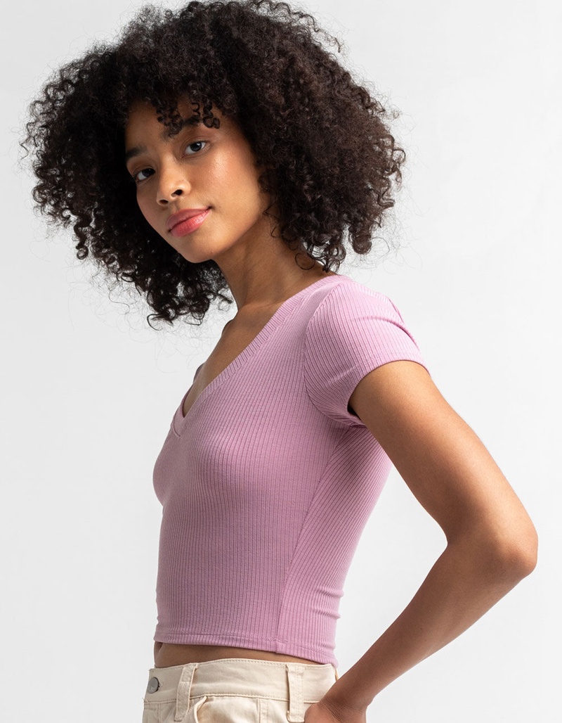 DESTINED Womens Lilac Ribbed V-Neck Crop Tee image number 1