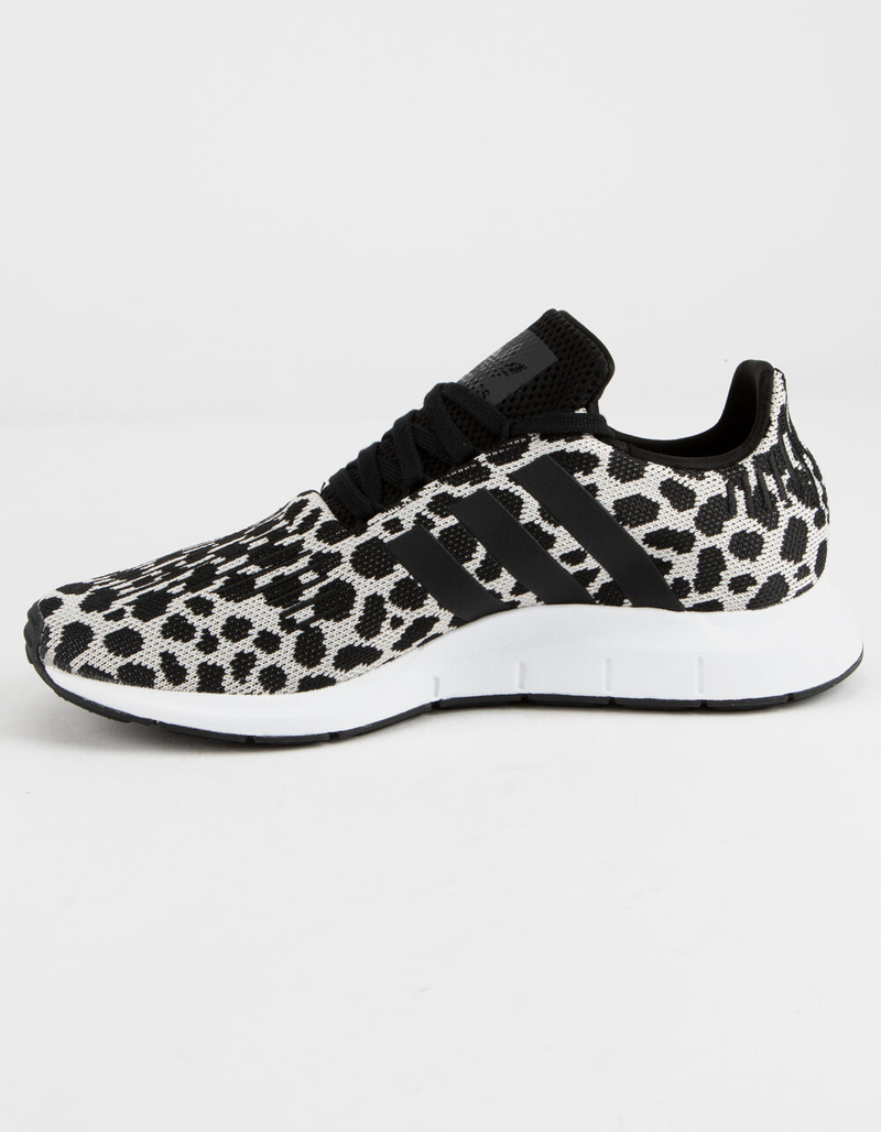 ADIDAS Swift Run Womens Shoes image number 3
