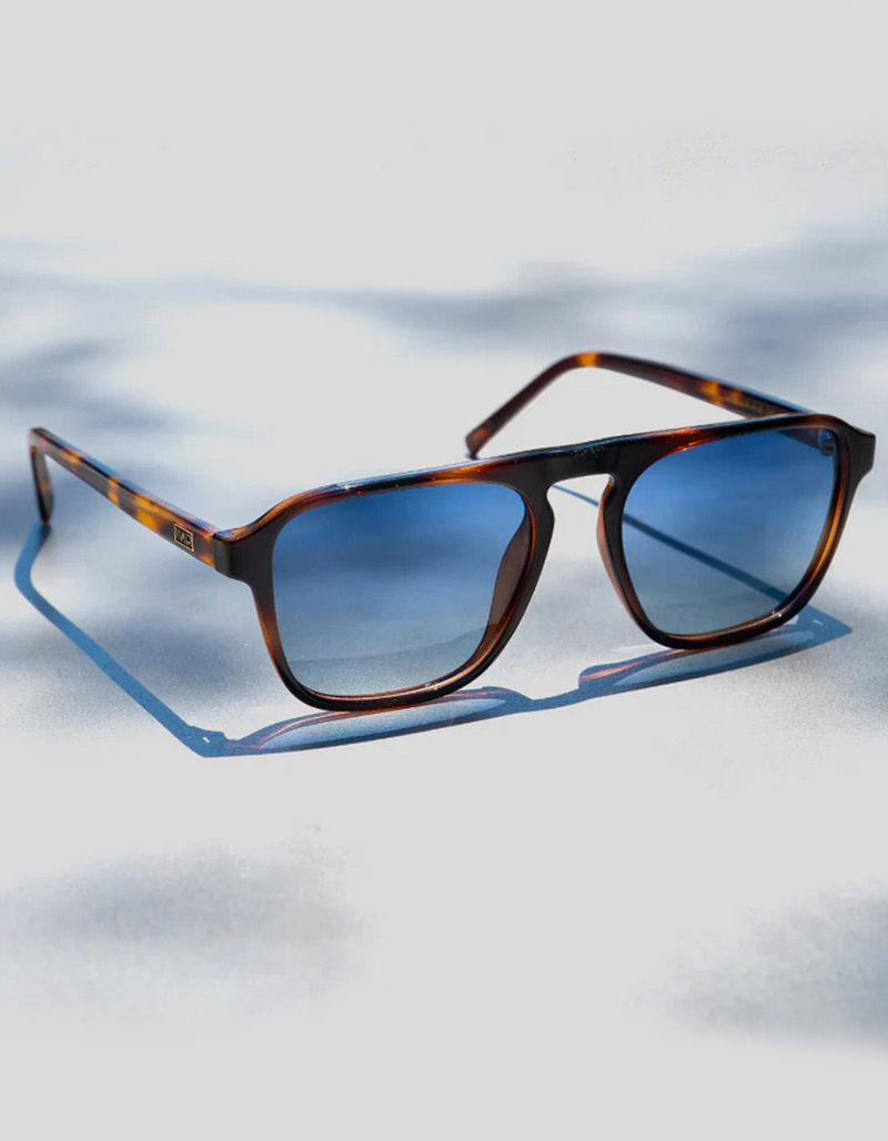 WMP EYEWEAR Emerson Polarized Sunglasses image number 2