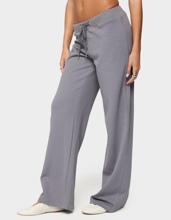 EDIKTED Quinn Straight Leg Sweatpants Alternative Image
