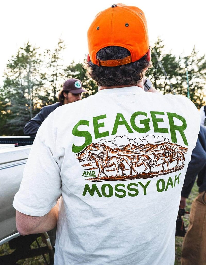 SEAGER x Mossy Oak Pack Out Mens Tee image number 3