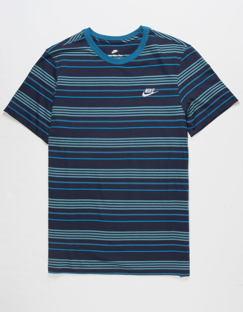 NIKE Sportswear Club Stripe Mens Tee image number 1