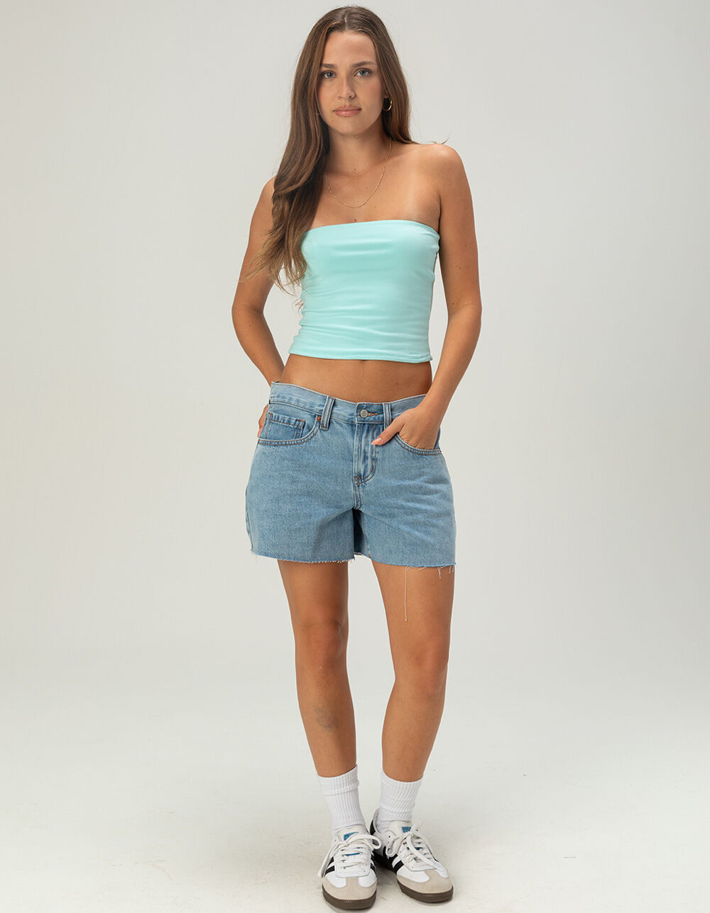 RSQ Womens Low Rise Baggy Carpenter Shorts - LIGHT WASH - 29 | Tillys