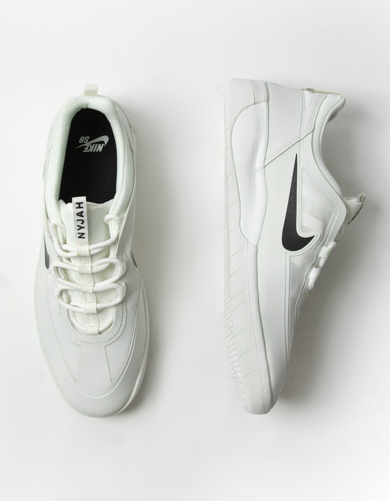 NIKE SB Nyjah Free 2 Skate Shoes image number 4