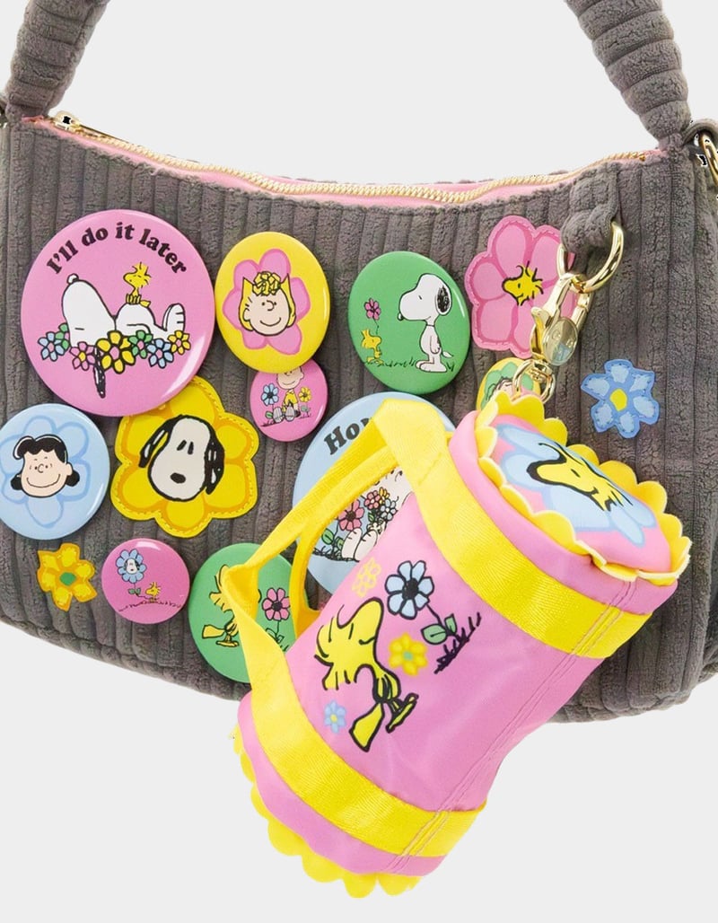 PEANUTS Mini Duffle Bag Charm Blind Box image number 4
