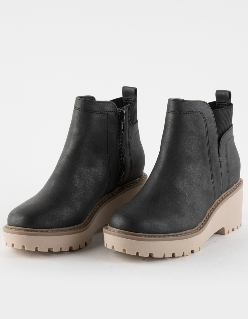 DV By DOLCE VITA Fury Girls Wedge Chelsea Boots image number 0