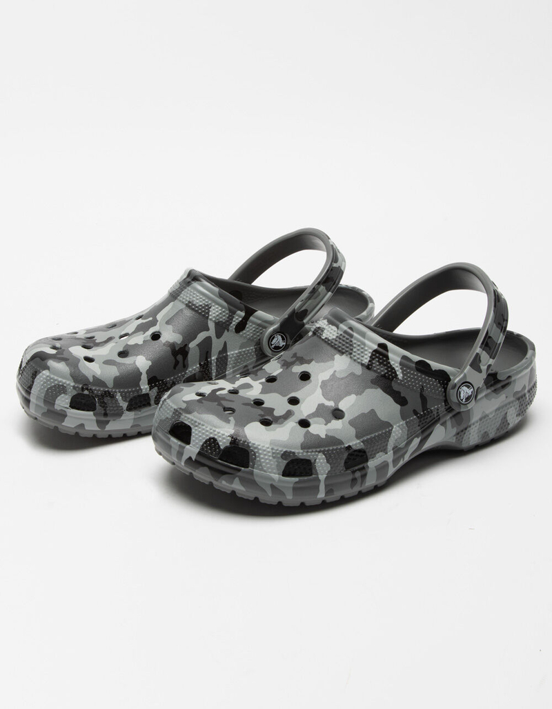 CROCS Classic Unisex Camo Clogs image number 0