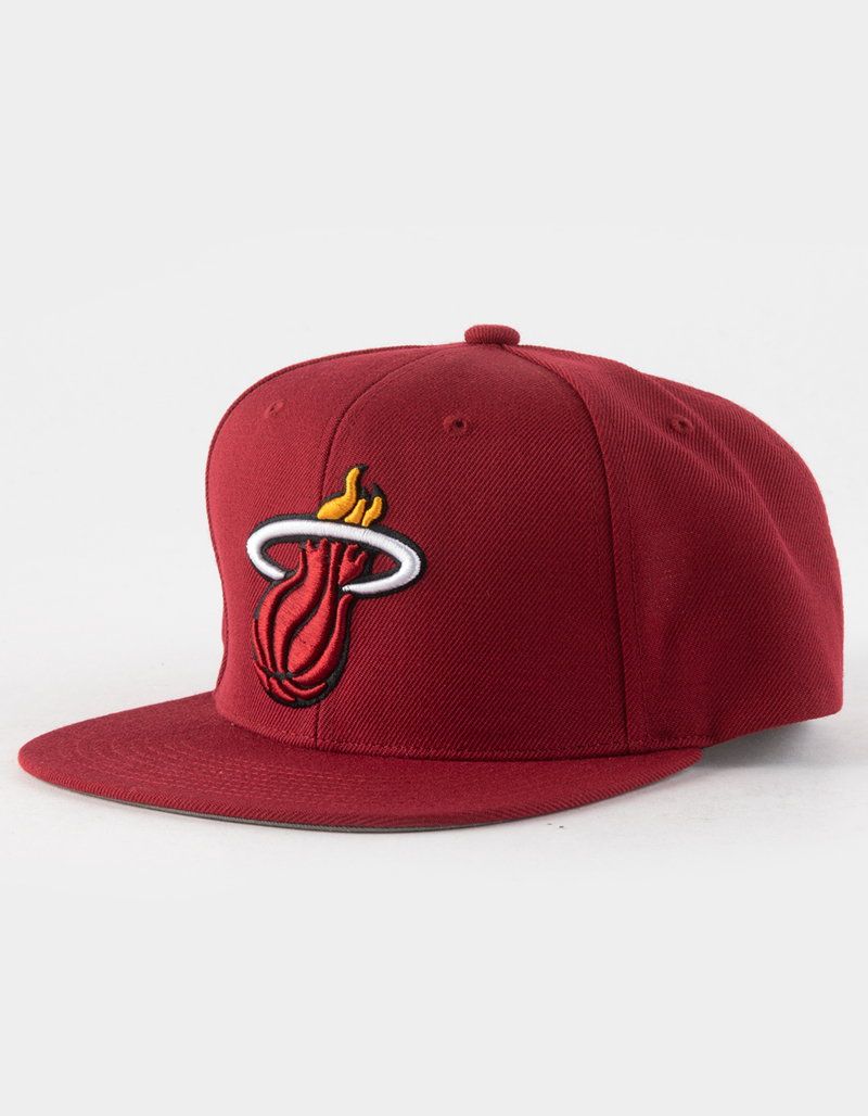 MITCHESS & NESS Miami Heat Core Mens Snapback Hat image number 0