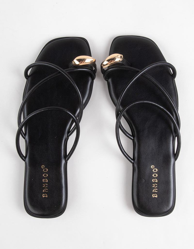 BAMBOO Hint Womens Toe Sandals image number 6