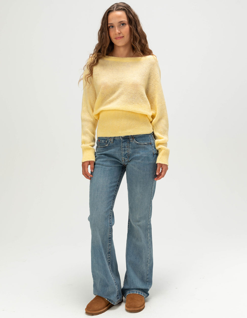 BDG Urban Outfitters Teo Womens Relaxed Low Rise Bootcut Jeans image number 4