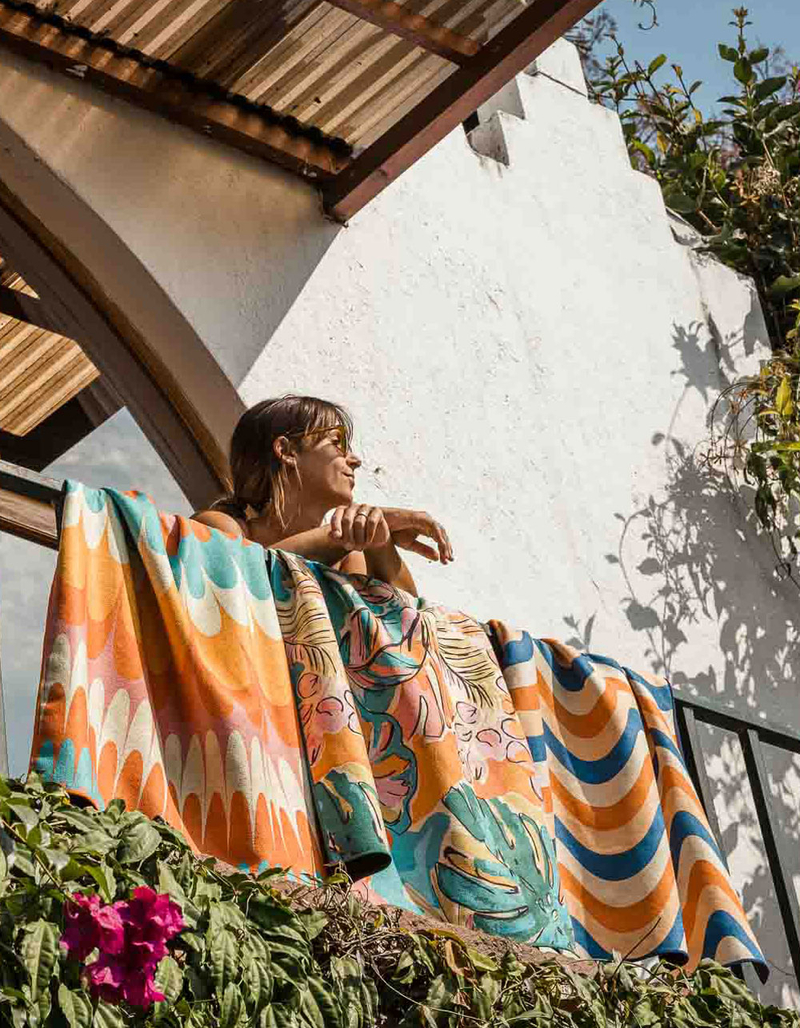 NOMADIX Wowie Wow Wow Original Towel image number 2