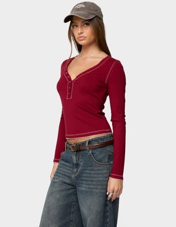 EDIKTED Yael Contrast Stitch Henley Top Alternative Image