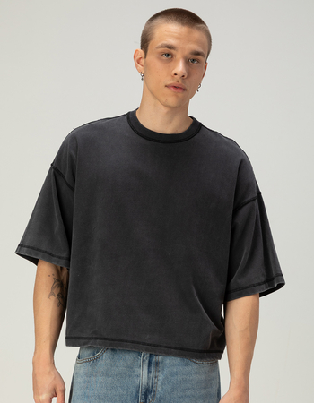RSQ Mens Baggy Crop Tee Primary Image