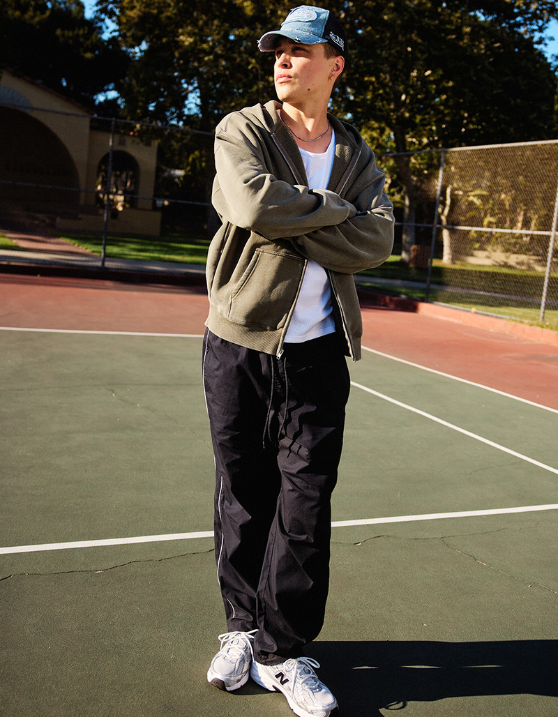 RSQ Mens Oversized Zip-Up Hoodie image number 3
