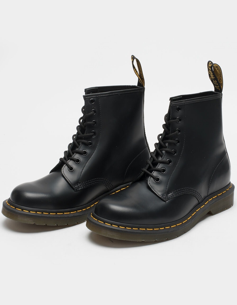 DR. MARTENS 1460 Smooth Leather Mens Boots image number 1