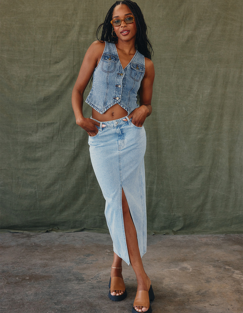 WEST OF MELROSE Womens Denim Maxi Skirt image number 4