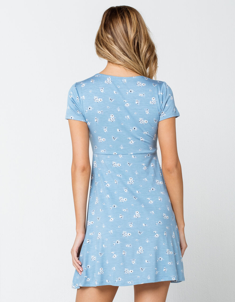 IVY & MAIN Floral Cap Sleeve Dress image number 2
