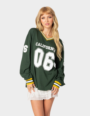 EDIKTED Cali Oversized  Womens Baseball Tee Primary Image