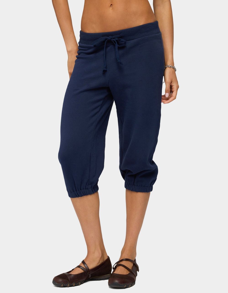EDIKTED Deana Capri Sweatpants image number 0