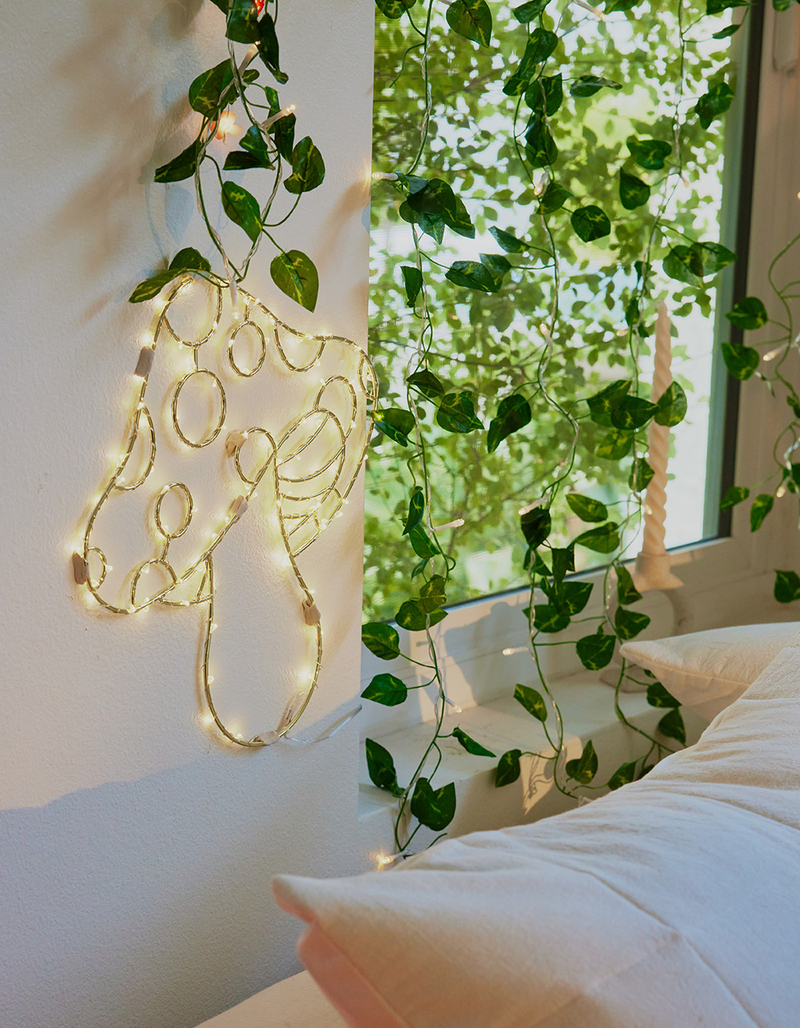 LED Curtain Vine Lights GREEN Tillys