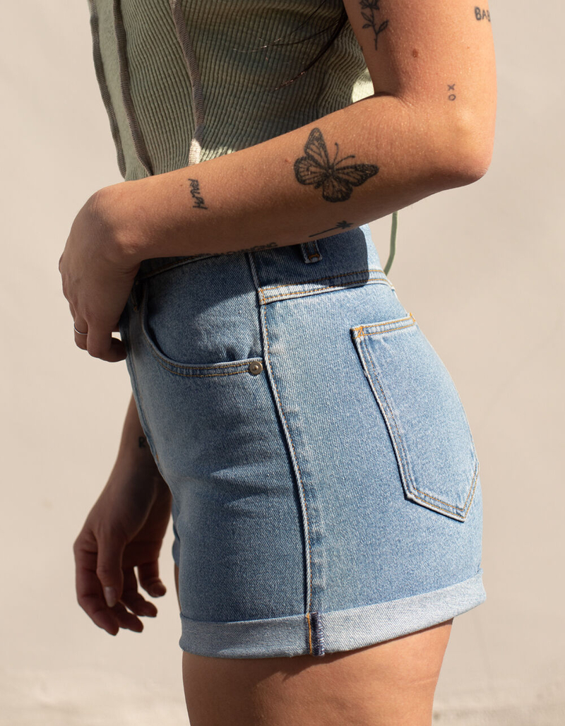 ABRAND Jeans A High Relaxed Womens Denim Shorts image number 5