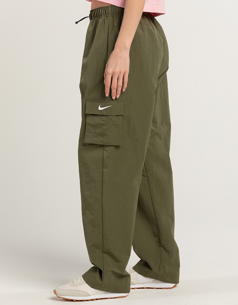 NIKE Sportswear Essential Womens Woven Cargo Pants image number 2