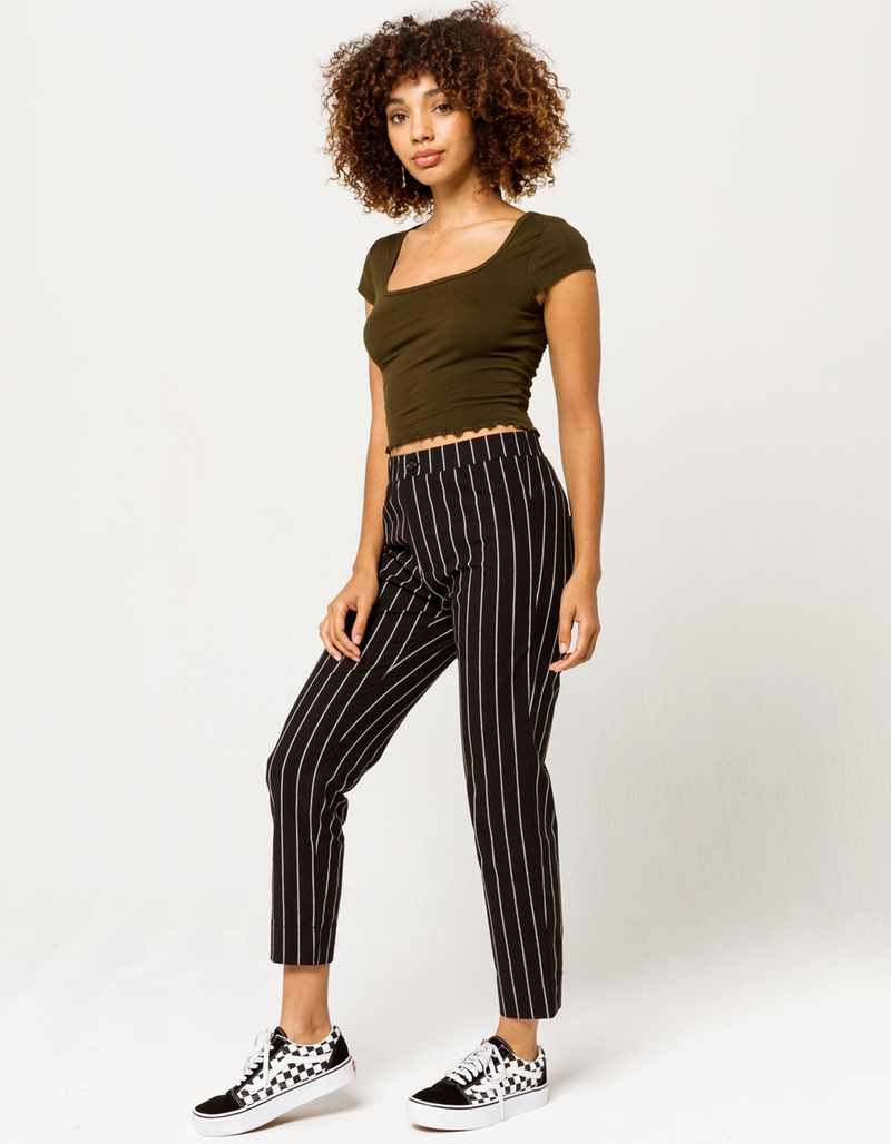 BOZZOLO Square Neck Lettuce Edge Olive Womens Tee image number 3