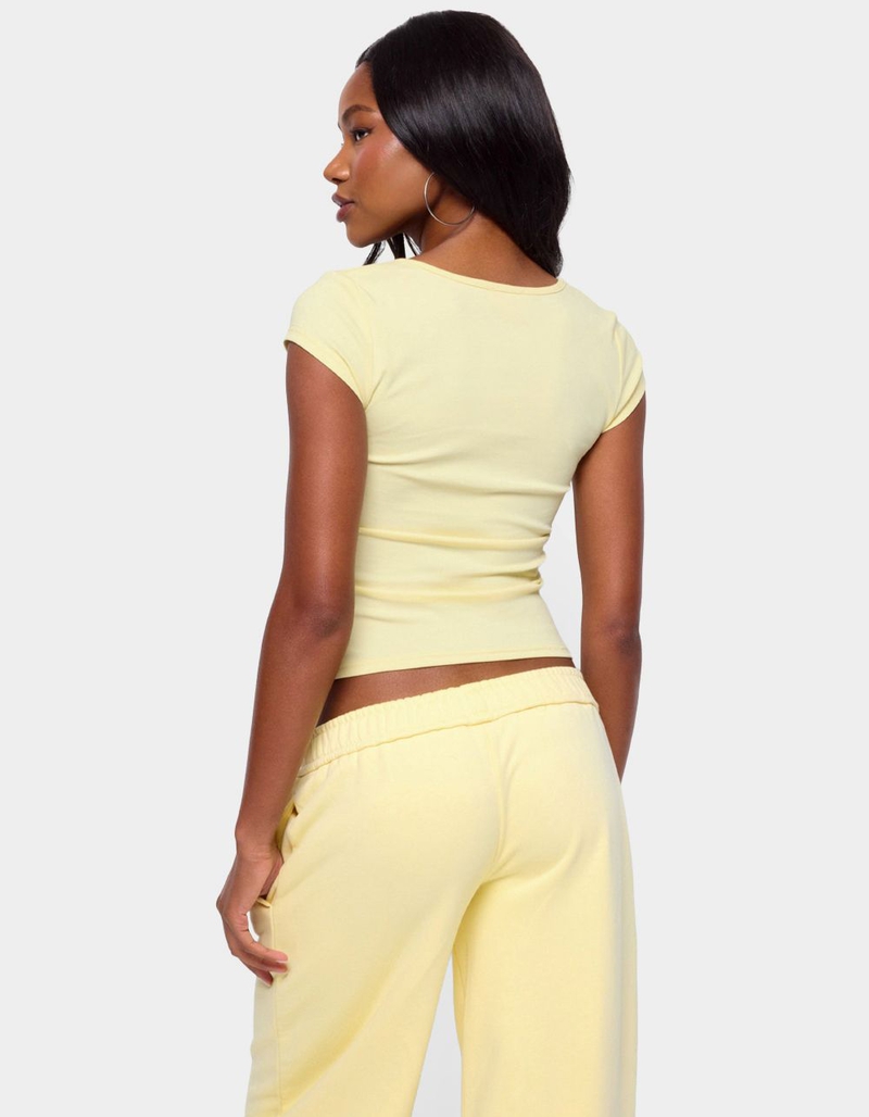 EDIKTED Chari Ribbed Scoop Neck Tee image number 2