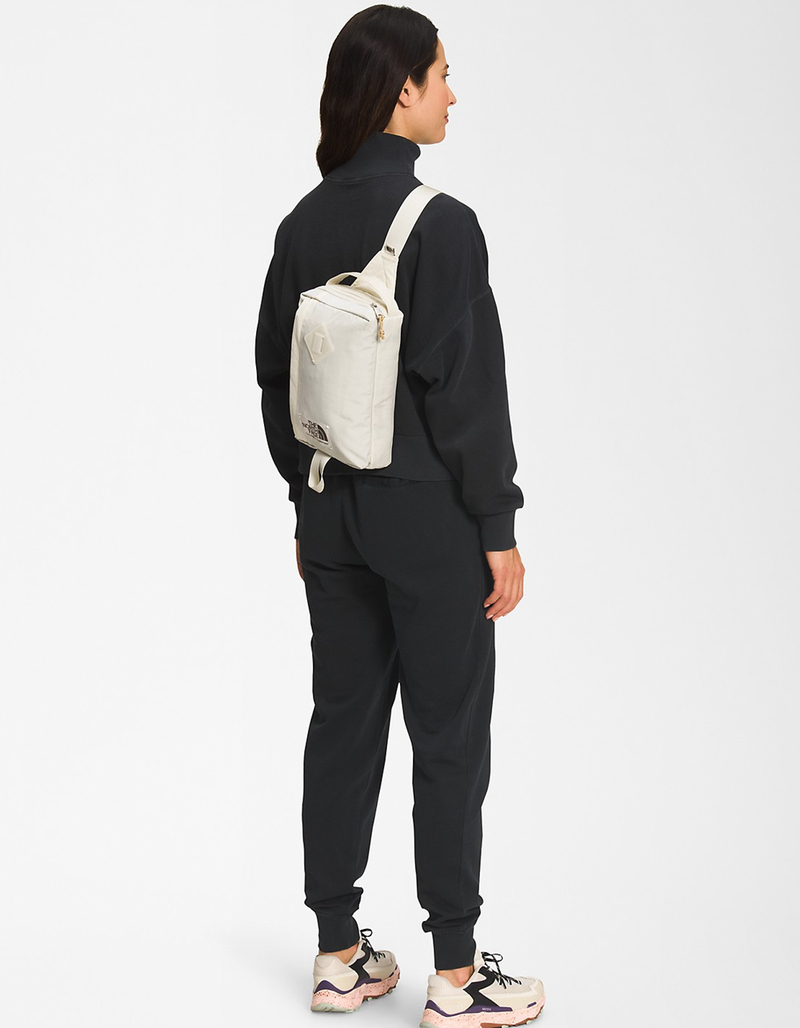 THE NORTH FACE Berkeley Field Bag image number 4