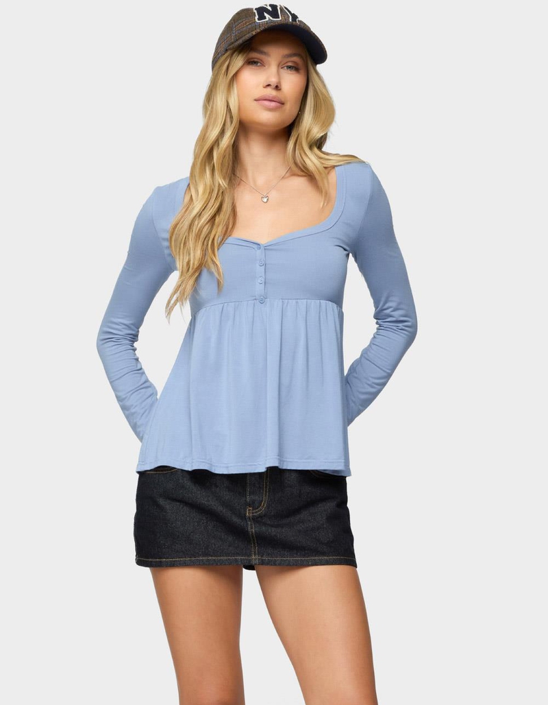 EDIKTED Lilla Henley Babydoll Top image number 0