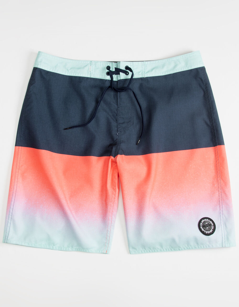 QUIKSILVER Everyday Five Mens Boardshorts image number 0