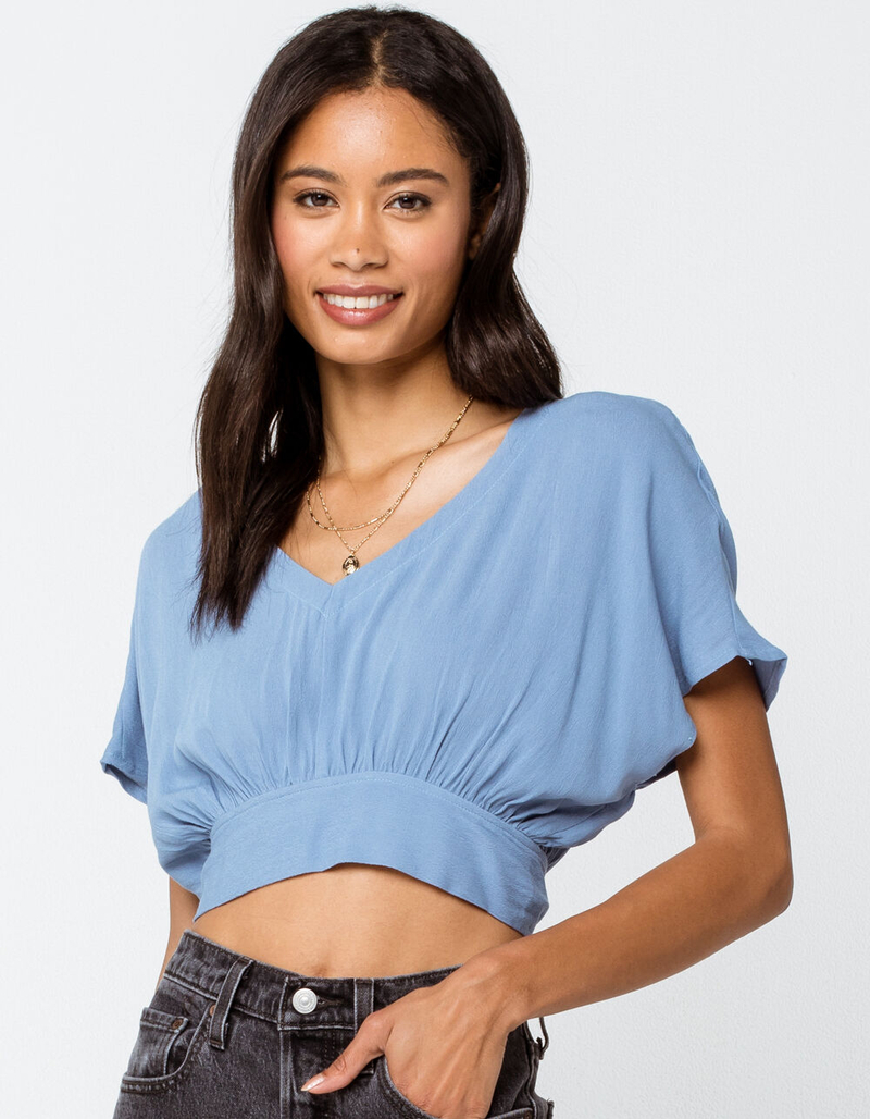 SKY AND SPARROW Solid Open Tie Back Womens Light Blue Top image number 2