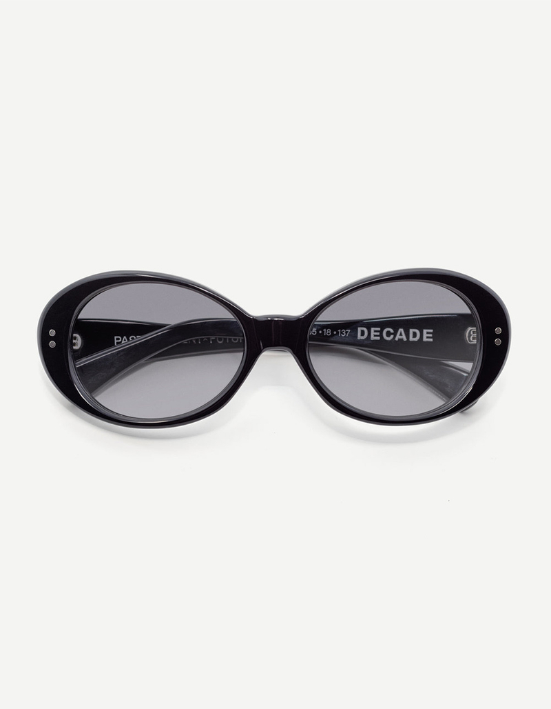 DECADE Grace 60s Sunglasses image number 4