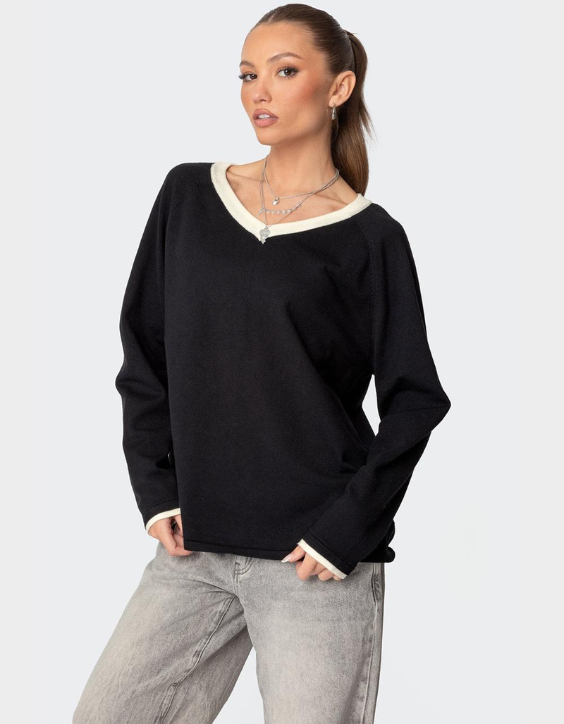 EDIKTED Contrast V-Neck Knit Sweater image number 2