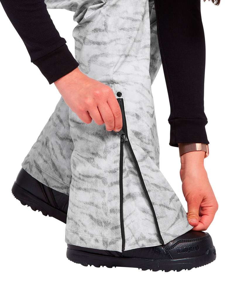 VOLCOM Battle Stretch HR Snow Pants image number 3