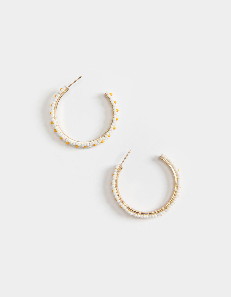 FULL TILT Beaded Daisy Earrings image number 0