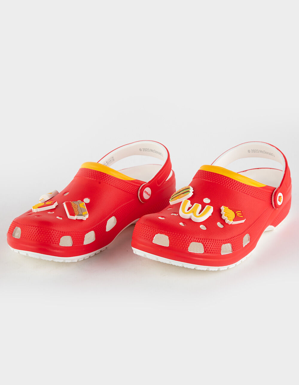 奇跡のコラボ ☆CROCS X MCDONALD’S☆ CLASSIC CROG Amazon.com | Crocs Unisex Adult McDonald's x Classic Clog